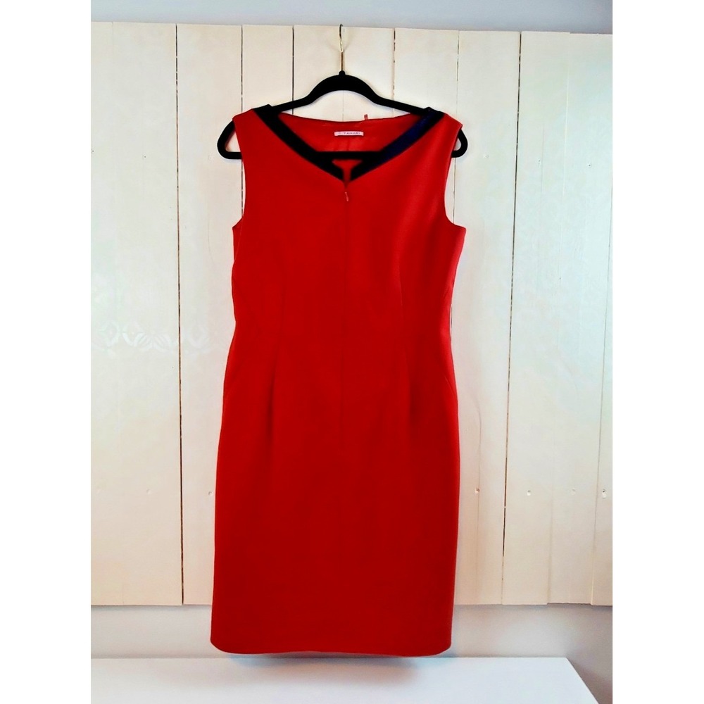 Tahari Red Sleeveless Sheath Dress Black Trim Split Neck Size 10